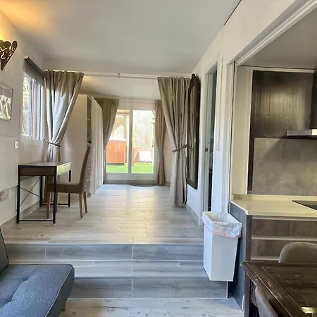 Villa La *